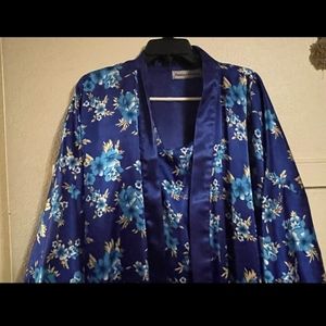 Silky Plus Robe and Nightgown
